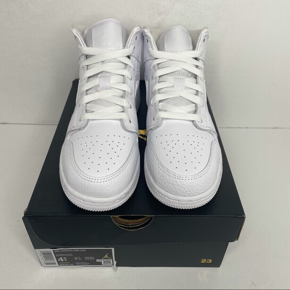 Nike Air Jordan 1 Retro Mid GS “Triple White” NEW - Picture 2 of 4